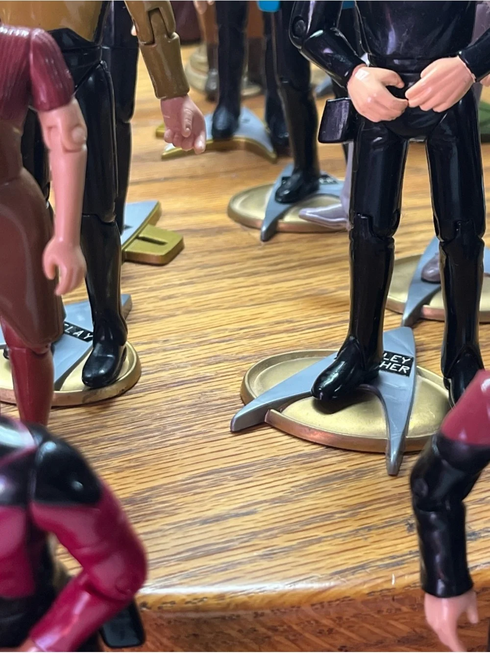 Large lot of Star Trek action figures 33 in the lot
